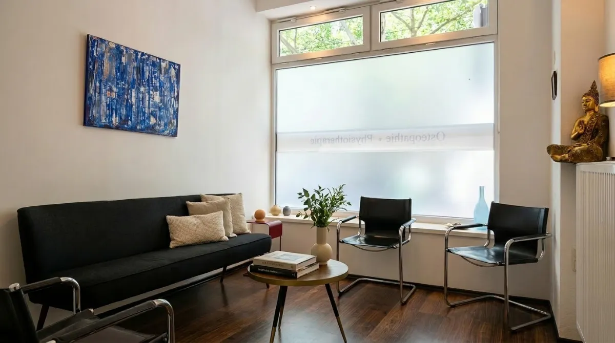 Wartezimmer der Naturheilpraxis Huz